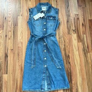Zara sleeveless midi doro dress in denim. Size S. NWT.